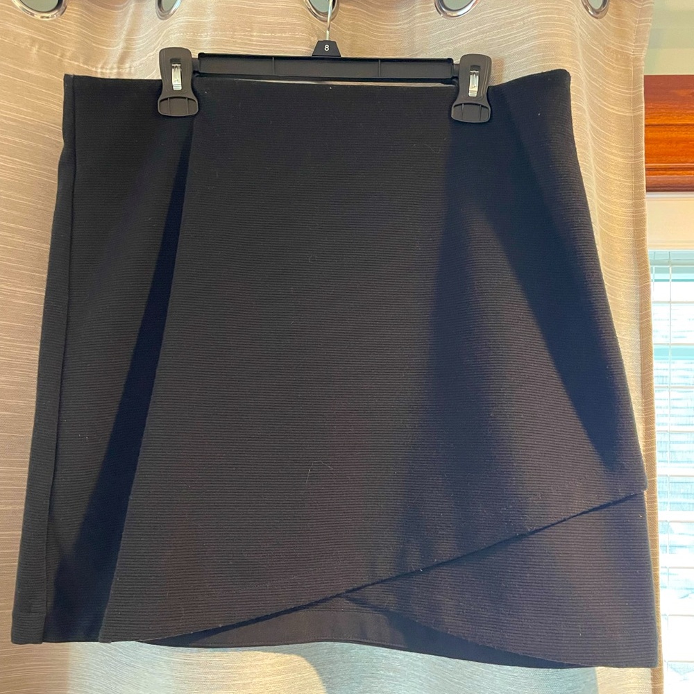 Elegant Black Faux Wrap Women's Skirt